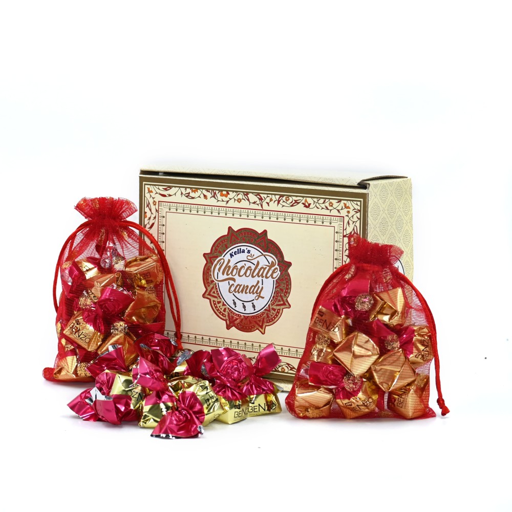 strawberry Fantasy in Chocolates  Benzo Cocoa's truffels  gift box